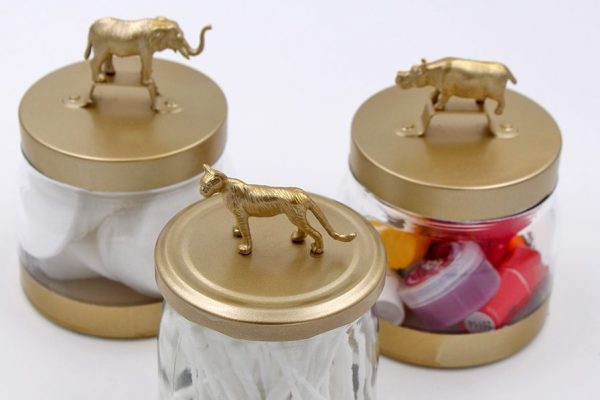 DIY Gläser upcyceln mit Goldspray